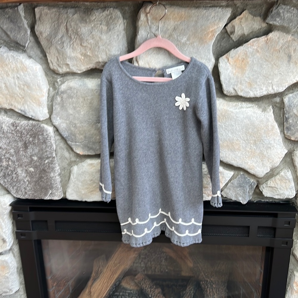 Girl’s VGUC Grey Sweater Dress, M (5-6)